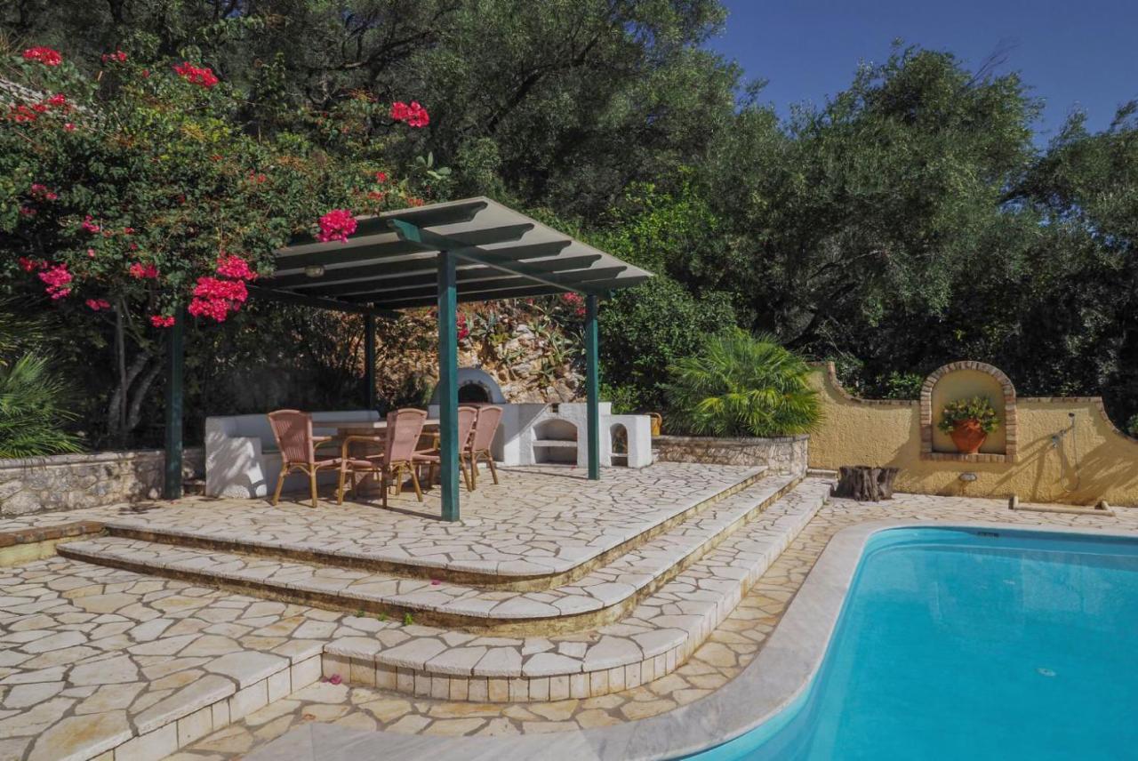 Ioannas House Villa Nisaki  Luaran gambar